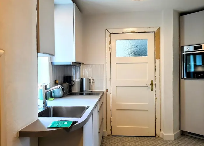 Ueber Den Daechern Der Altstadt *